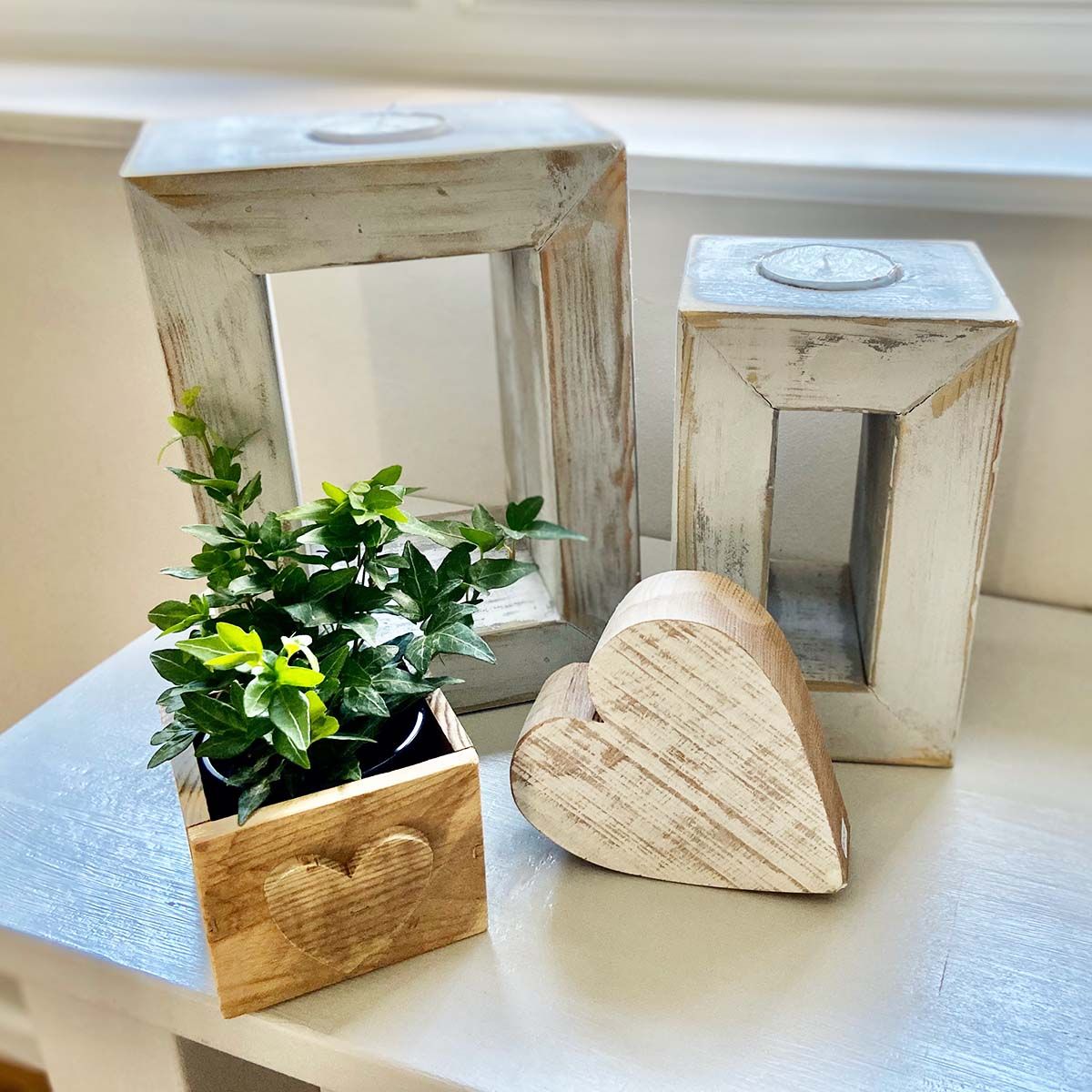 Decorations, Woodshed Living